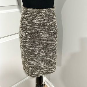 LOFT Textured Pull On Skirt
